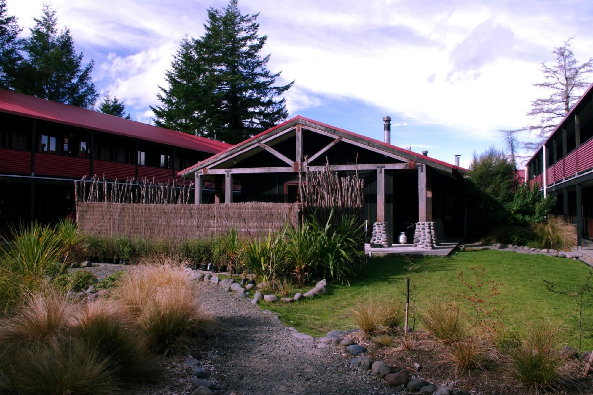 The Park Hotel Ruapehu National Park Bagian luar foto