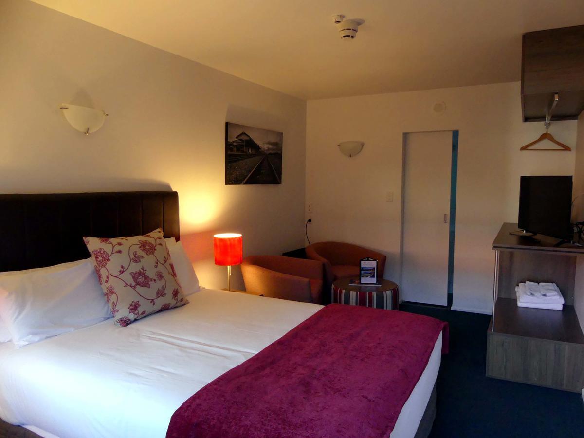 The Park Hotel Ruapehu National Park Bagian luar foto