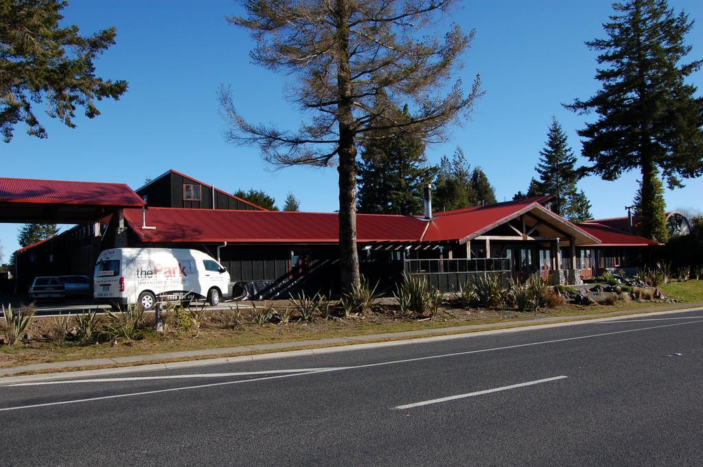 The Park Hotel Ruapehu National Park Bagian luar foto